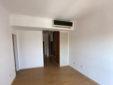 Departamento en Venta de 4 dormitorios