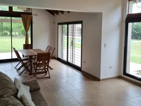 Casa en Venta en Ibarlucea, USD 230.000