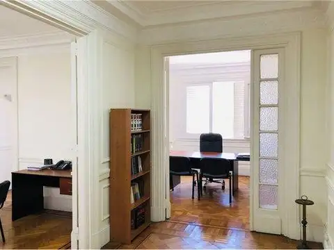 Oficina en Alquiler en San Nicolás, $ 650.000
