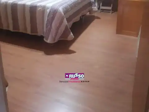 Venta casa 3 ambientes Isidro Casanova