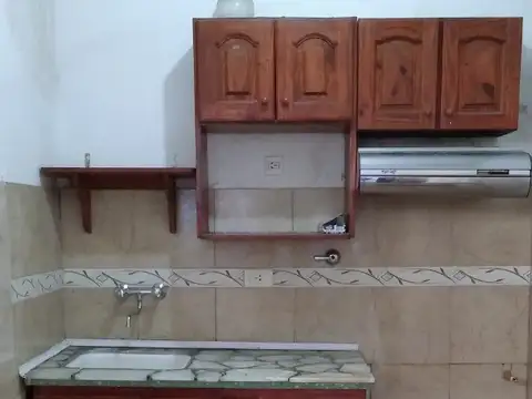 DEPARTAMENTO TIPO CASA DE 2 AMB.