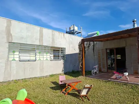 Casa en Venta en Villa Parque Sicardi, USD 95.000