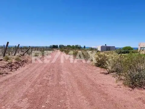 Terreno en Venta de 902,0 m2