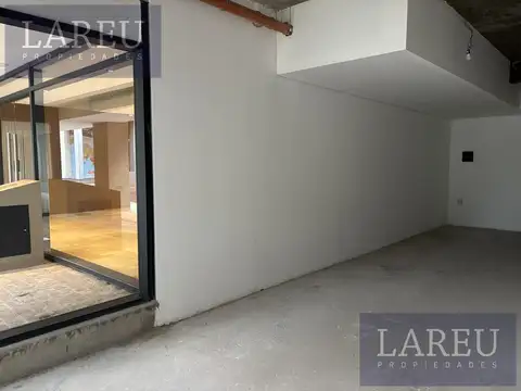 Local - 46 Plaza, Agora Uno - Pilar