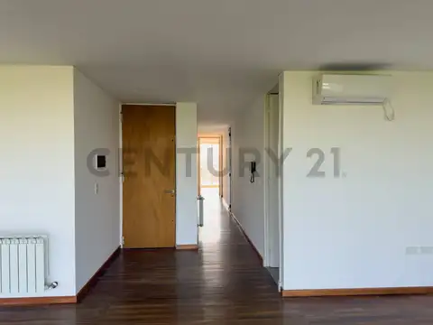 51 e/ 27y 28 , Piso 0