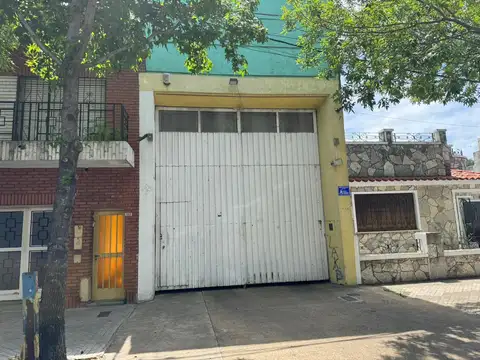 AMENABAR AL 500 - VENTA / ALQUILER DE GALPÓN EN ROSARIO