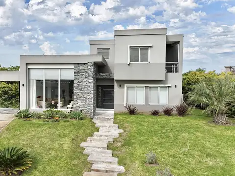 Casa de 5 Ambientes en Venta en La Reserva Cardales