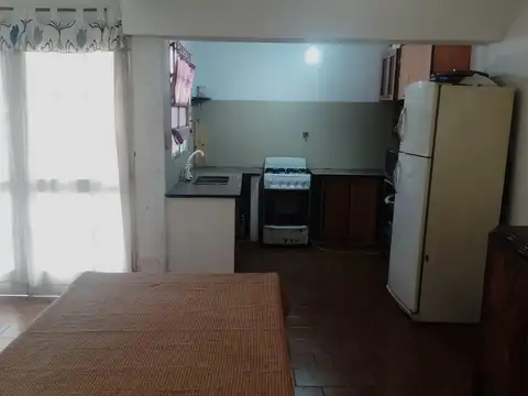 Depto Tipo Casa 4 ambientes con 1 baño