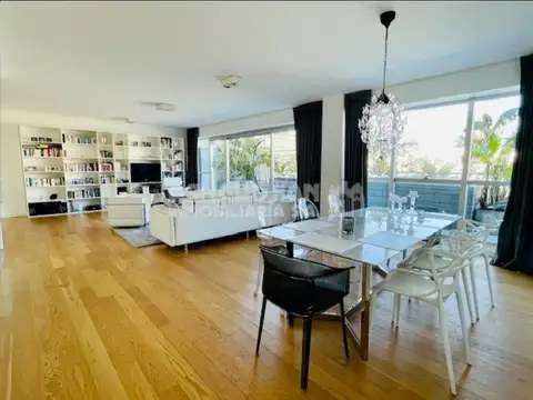 Departamento en Alquiler de 4 dormitorios