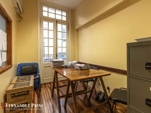 Oficina en Venta 60 años