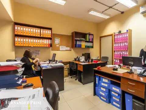 Muy buena oficina, 100m² planta libre