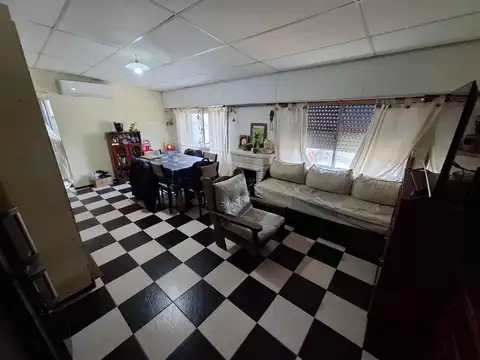 Depto Tipo Casa en Venta de 3 ambientes