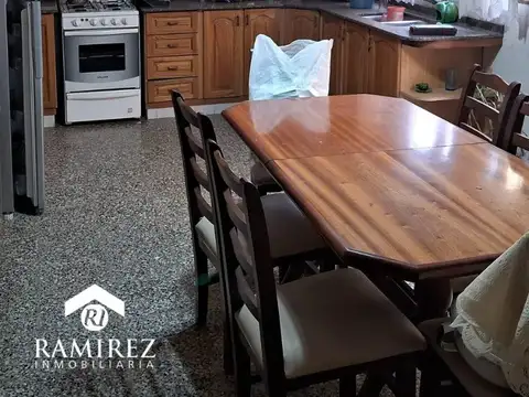 HERMOSA CASA en pleno centro de Santa Rosa de Calamuchita 