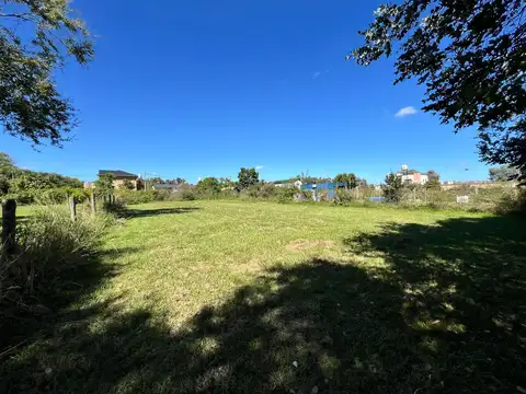 Terreno en Venta en Barrio El Cazador, USD 49.000