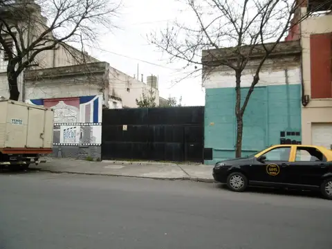 Terreno en Alquiler 17  mts Frente