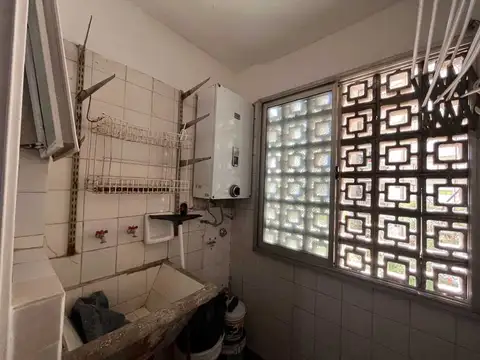 ALQUILER 2 AMB BALCON PARQUE CHACABUCO