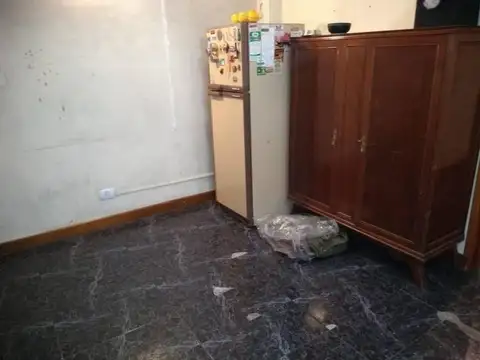 Depto Tipo Casa en Venta en Castelar, USD 85.000