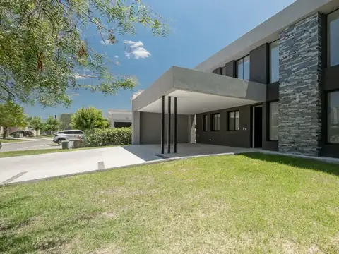 Casa en Venta en San Matias, USD 420.000