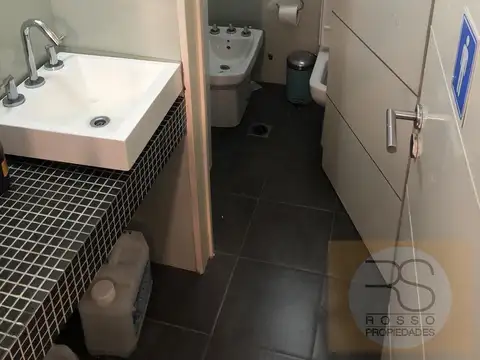 Local Comercial en Venta - Ramos Mejía