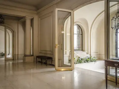 Departamento 6 ambientes con 2 baños