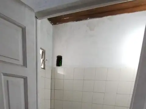 Local en Alquiler en Wilde, $ 600.000