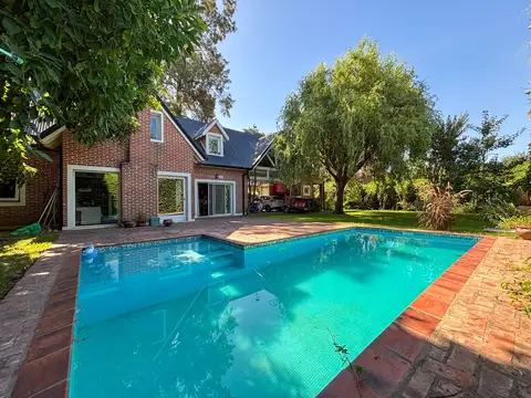 Casa en Venta en Villa Elisa, USD 250.000