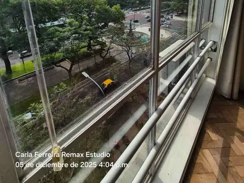 Carlos Pellegrini 700