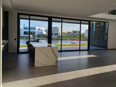 Casa en Venta en Puertos, USD 890.000