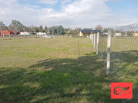 Terreno en Venta 20  mts Fondo