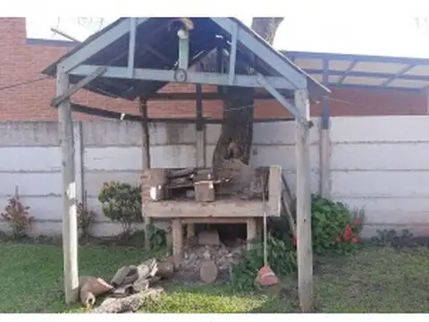 Casa en Venta en Villa Elisa, USD 45.000