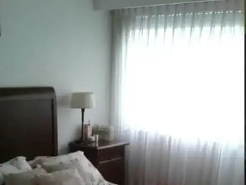 Departamento 5 ambientes con 2 baños