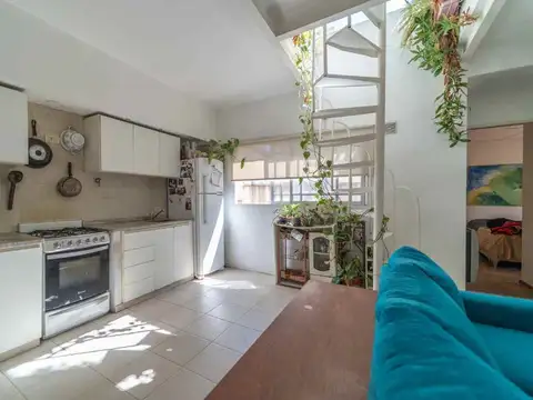 Depto Tipo Casa en Venta en Villa del Parque, USD 119.000