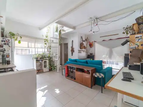 Depto Tipo Casa en Venta de 2 ambientes