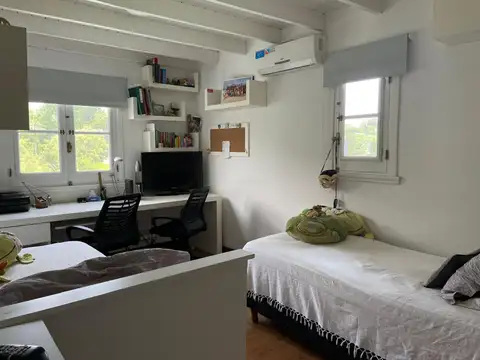 Casa 6 ambientes con 3 baños