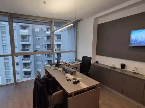 Oficina en Venta con 1 cochera