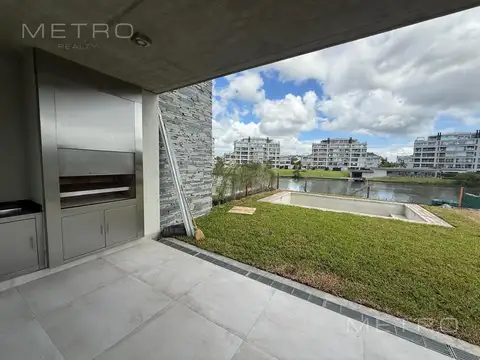 Departamento tres ambientes con patio y pileta privada en Yoo Nordelta