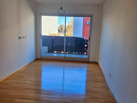 Departamento en Alquiler en Liniers, $ 1.650.000