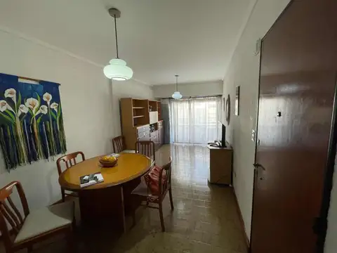 VENTA DEPARTAMENTO 2 AMBIENTES BALCON FRENTE
