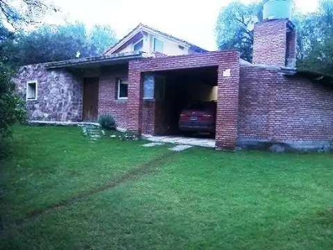 Casa en Venta con 1 cochera