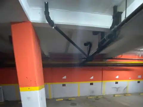 TENEMOS DISPONIBLES 3 COCHERAS PARA VOS EN EL BARRIO DE RETIRO A CUADRAS DEL TEATRO COLON.