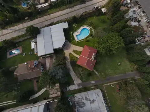 Camino General Belgrano entre San Gerónimo y 1ro de Mayo 300