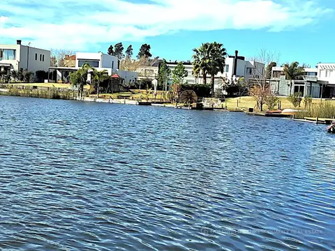 Dean Funes 400 Dique Lujan