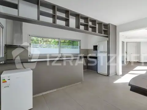 Casa en Venta en Santa Silvina, USD 270.000