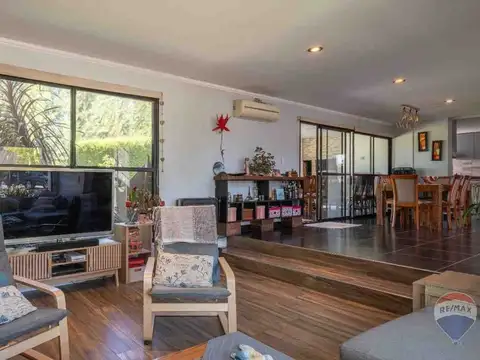 Casa 4 ambientes con 3 baños