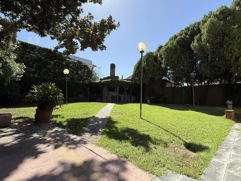 Casa en Venta en Villa Ballester - Zona Hölters