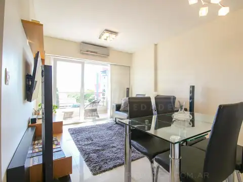 Profesor Aguer al 5000 entre Balcarce y Roca