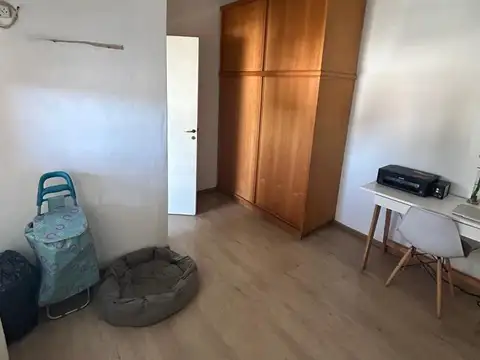 Casa en  ph multifamiliar 5 ambientes. Excelente zona