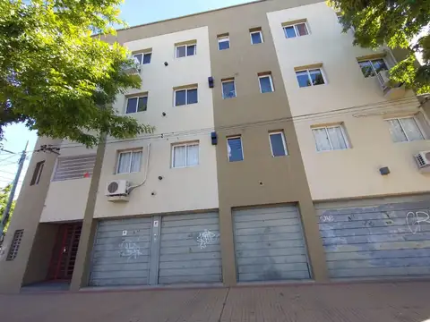 10 esq 36 Piso 2 Dto D