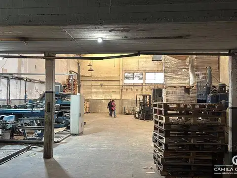 Galpon en Alquiler en Lomas Del Mirador, USD 2.800