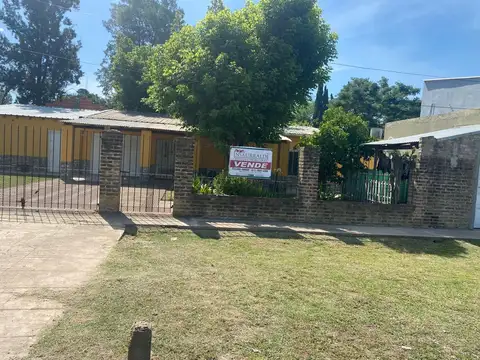 (Km. 40) Guevara esquina Manzanares